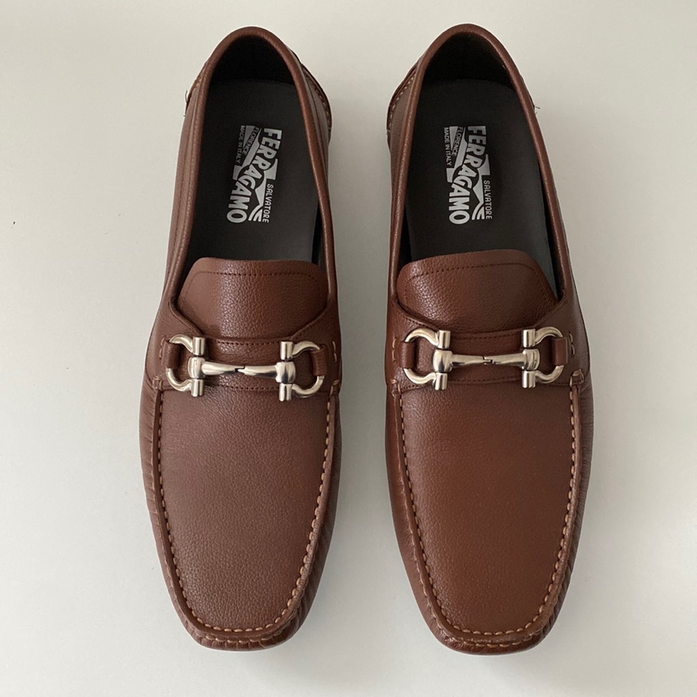 Salvatore Ferragamo Men’s Brown Leather Driver with Gancini Ornament